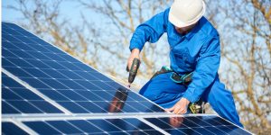 Installation Maintenance Panneaux Solaires Photovoltaïques à Bernis